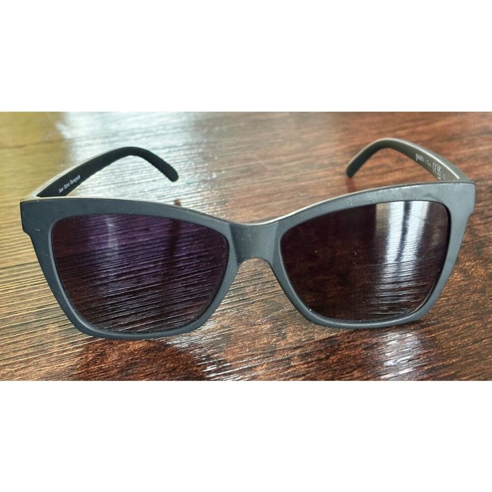 Goodr New Wave Renegade Polarized Sunglasses Matte Black Angular Cat Eye